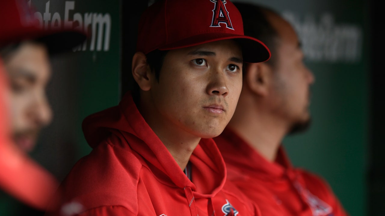 LEADING OFF: Angels stop at Wrigley, Bellinger gets off day
